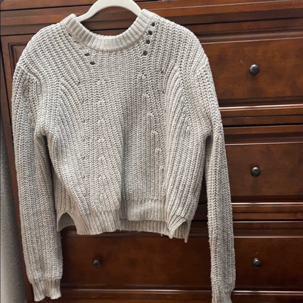 Grey sweater